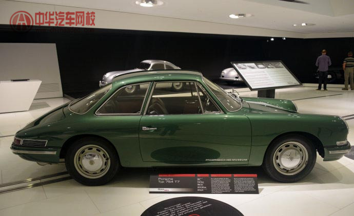 中華汽車(chē)網(wǎng)校帶您保時(shí)捷911五十周年展覽