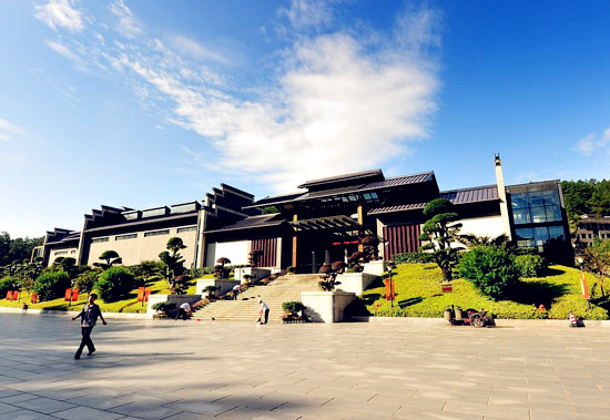 這個夏天，我和“偉人”一起過@chinaadec.com