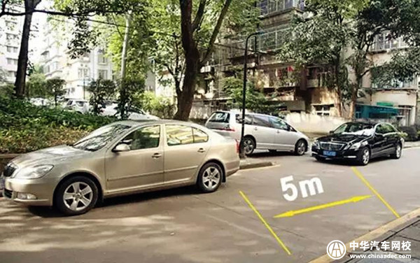 汽車駕駛寶典：車頭與前車的距離是多少米？@chinaadec.com